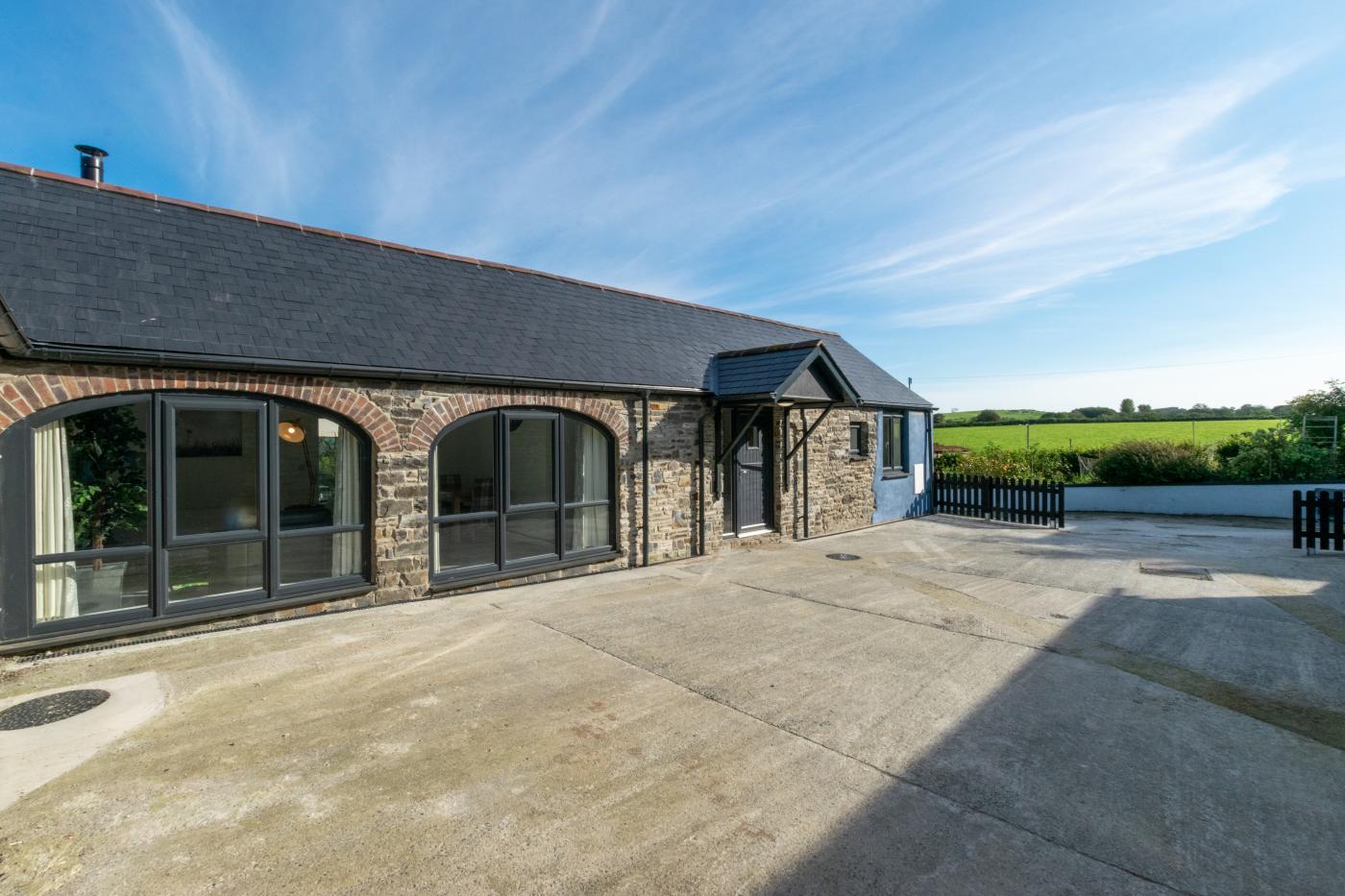 Property image 2 for HC272890