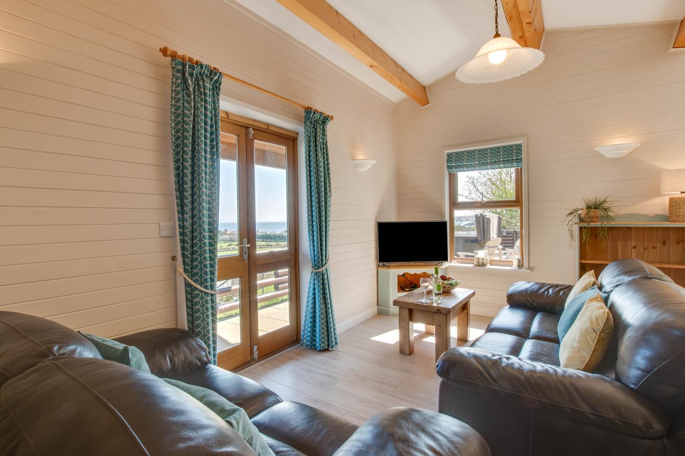 Property image 2 for HC264059