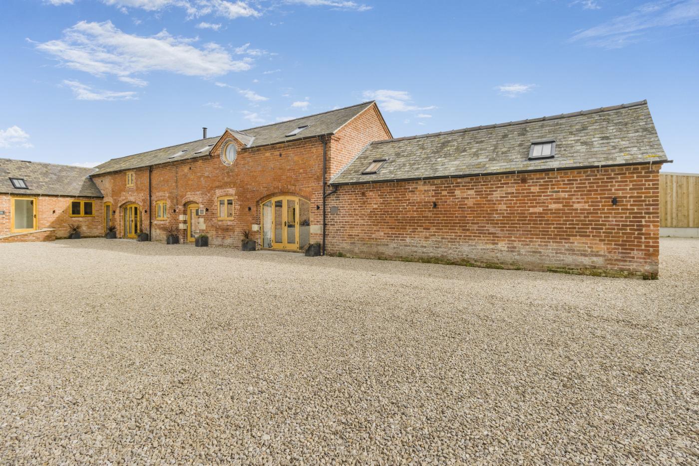 Property image 1 for HC286022
