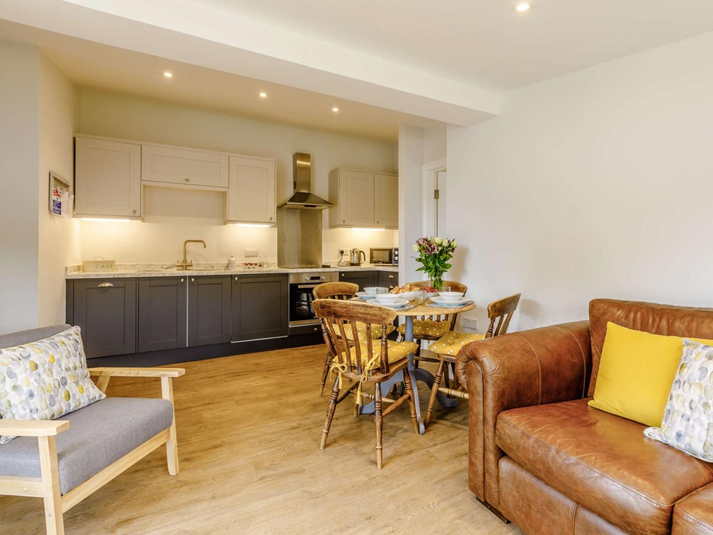 Property image 3 for HC83696