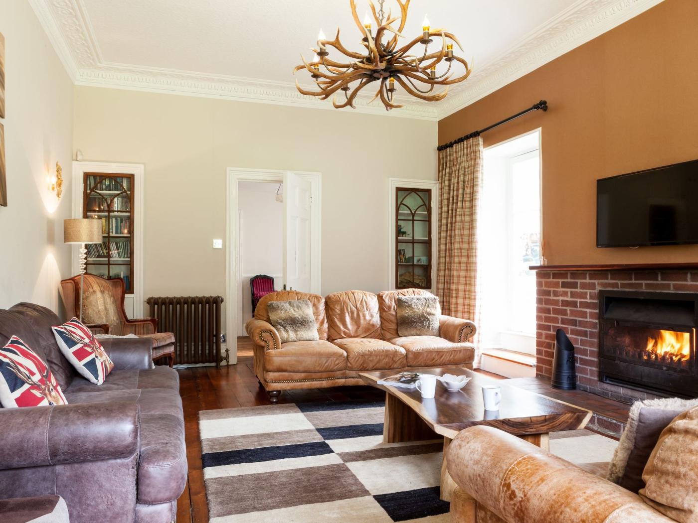 Property image 3 for HC28974