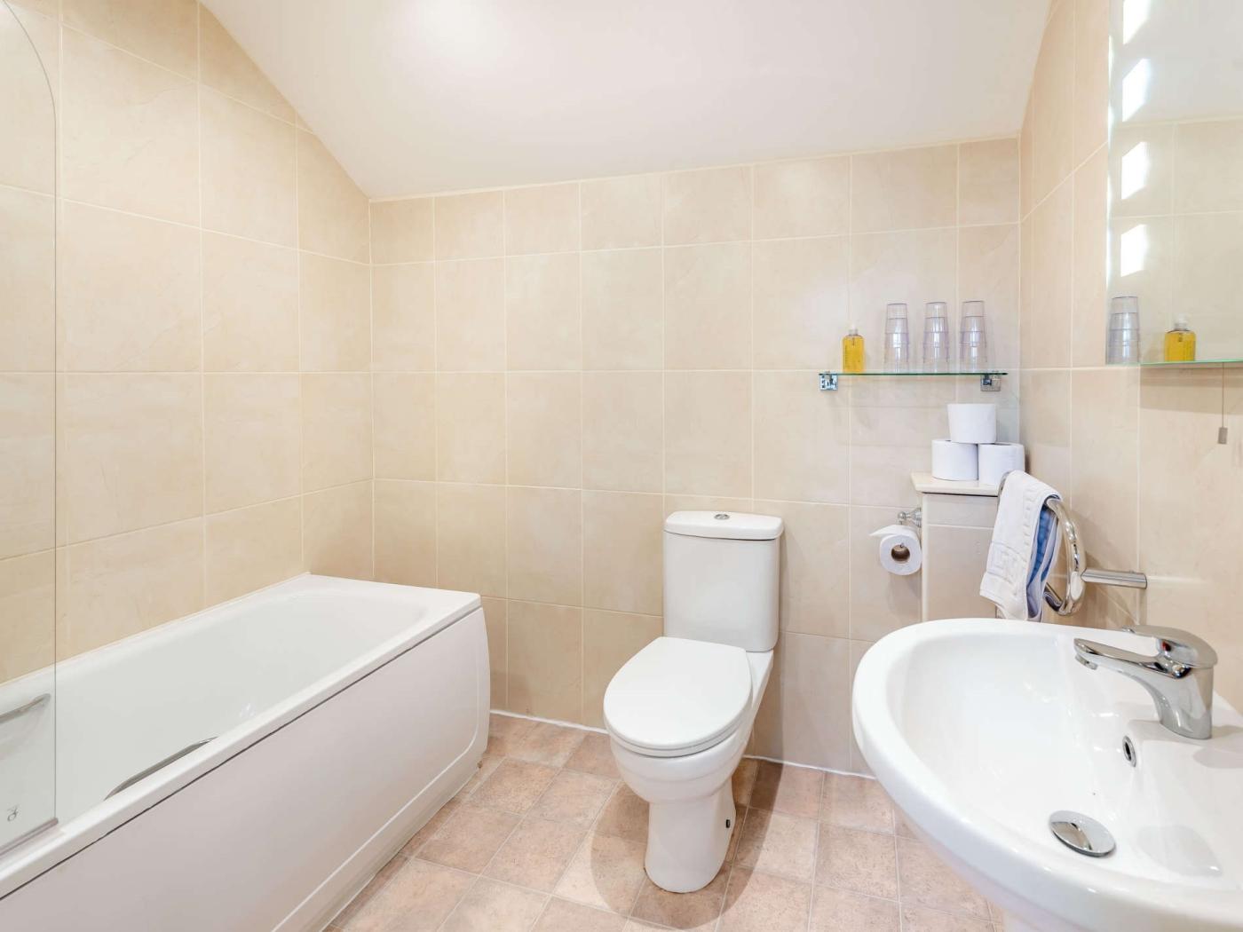 Property image 28 for HC79830