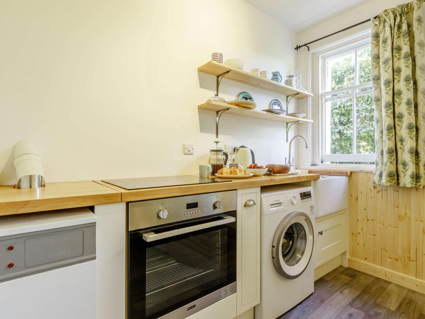 Property image 8 for HC78228