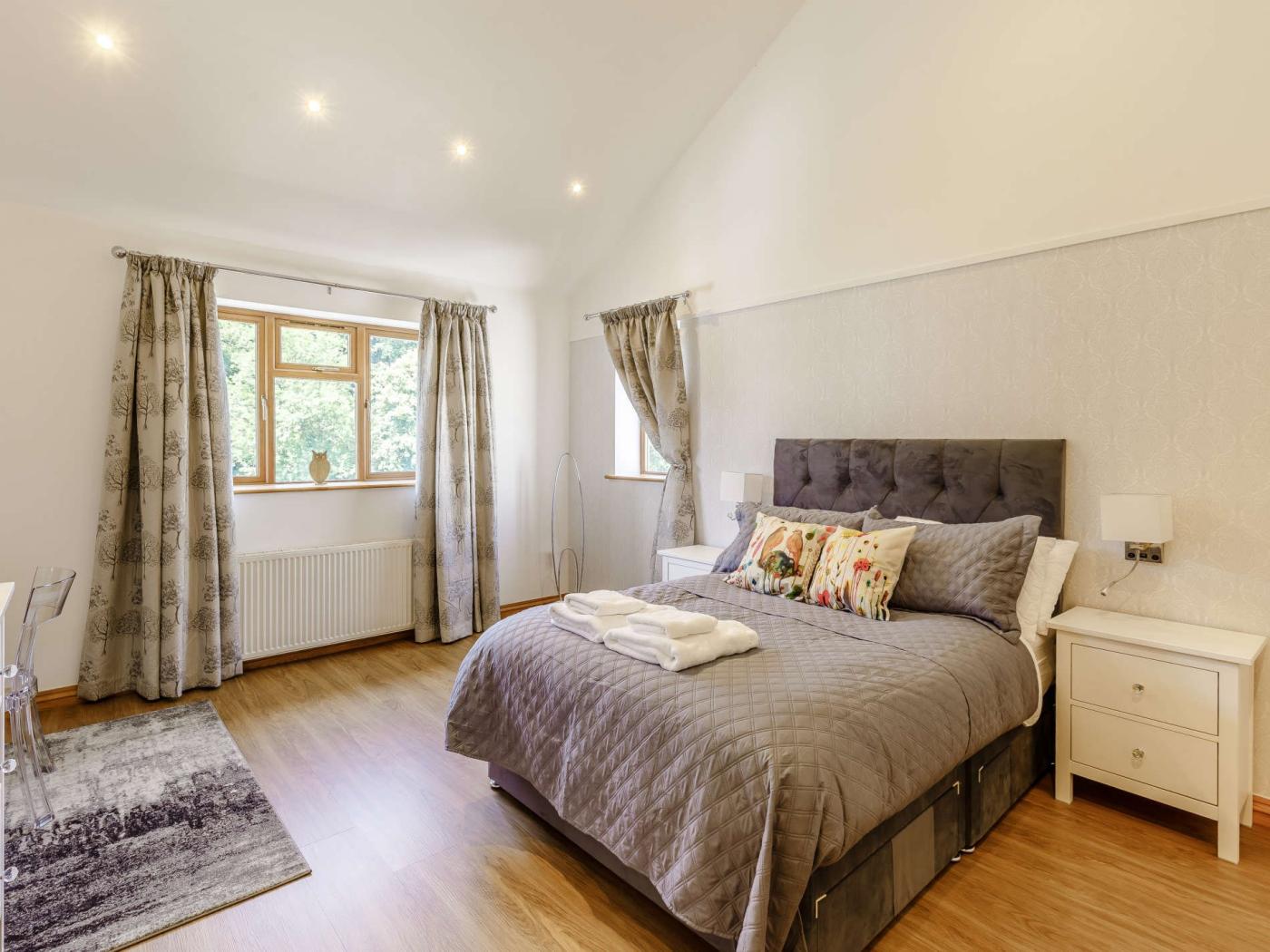 Property image 12 for HC83785