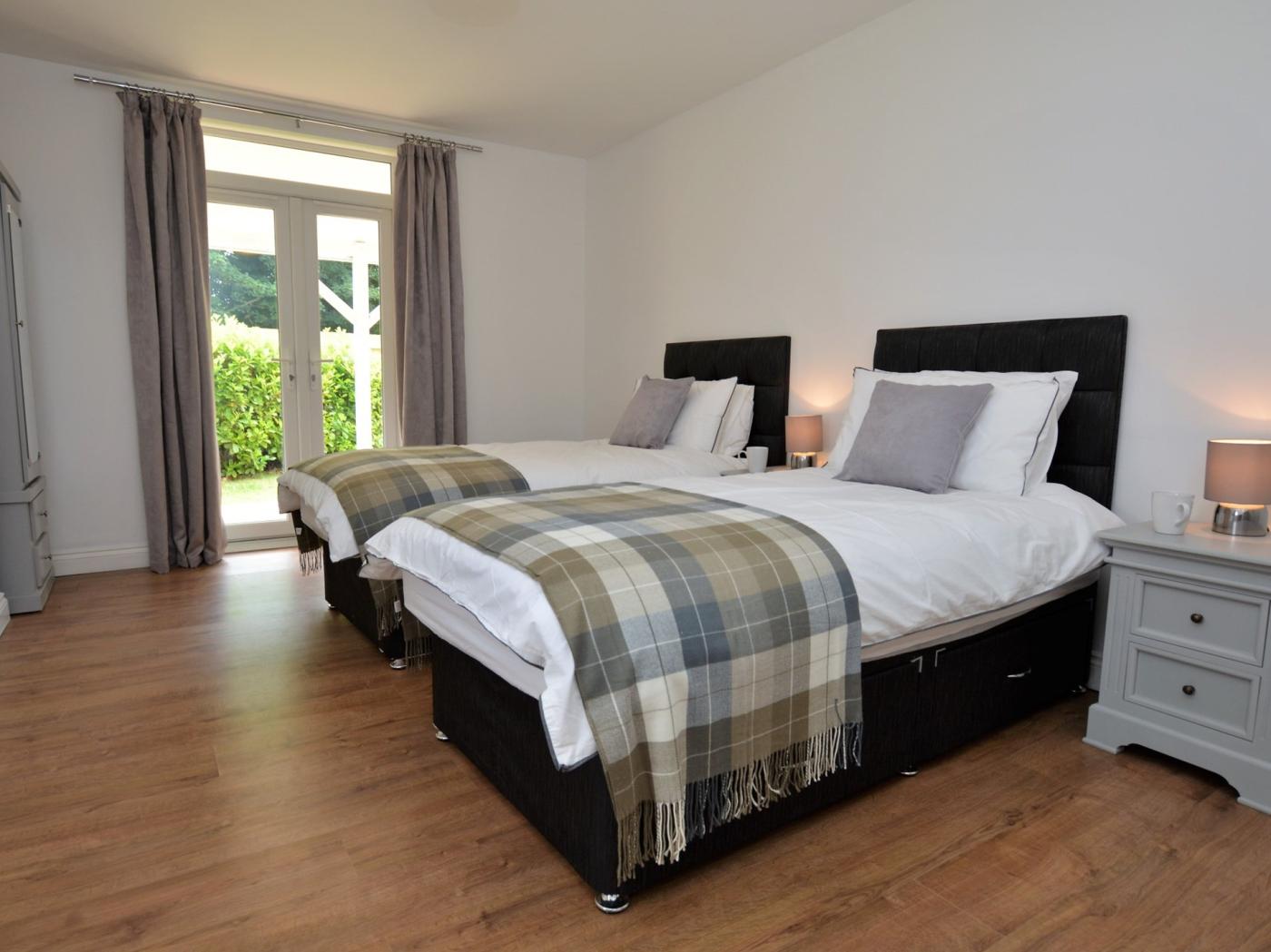 Property image 17 for HC49005
