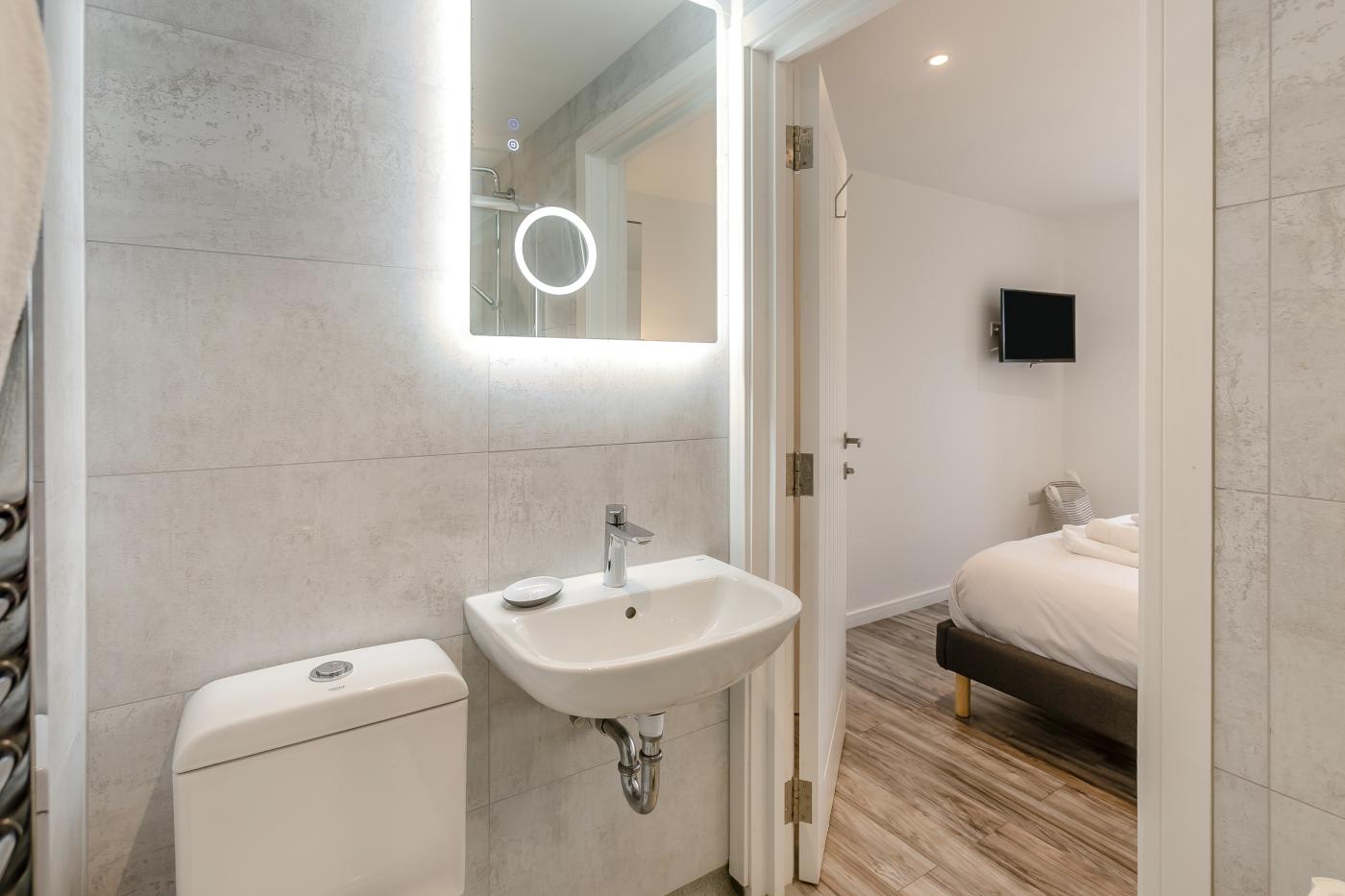 Property image 30 for HC283548