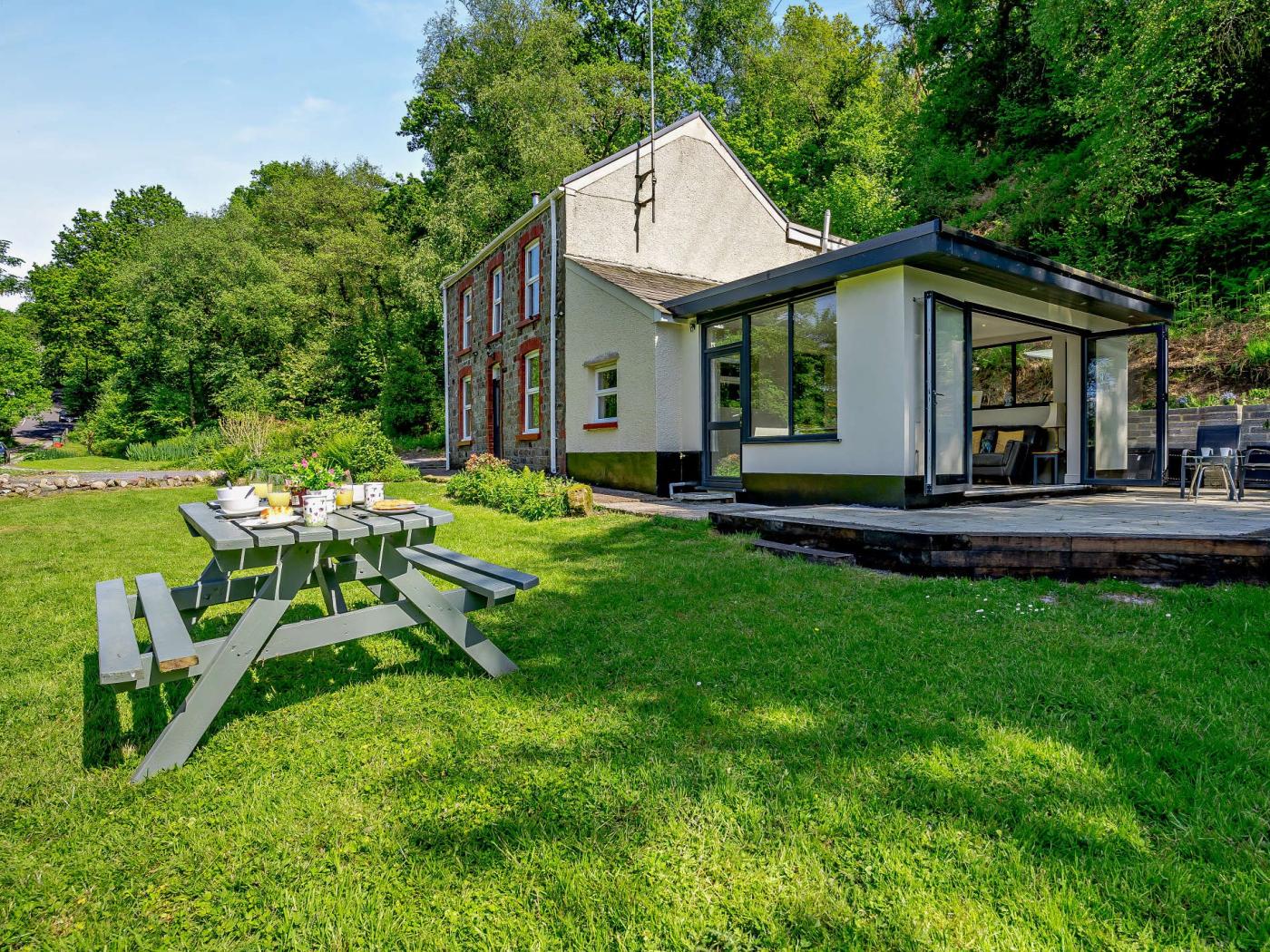 Property image 3 for HC79882