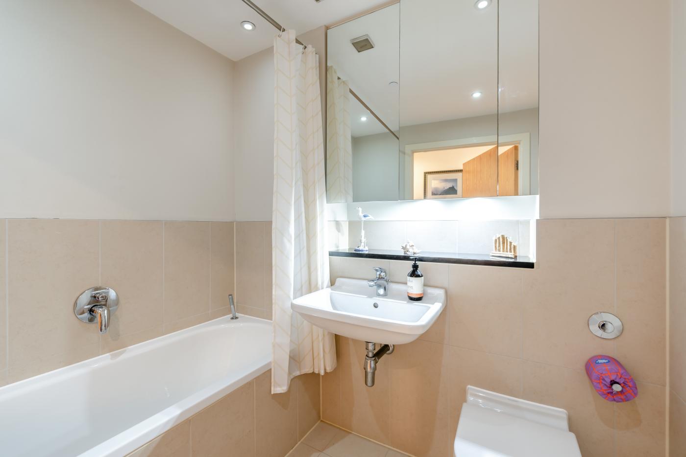 Property image 20 for HC292587