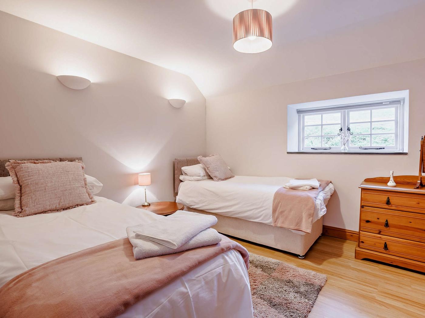 Property image 14 for HC88125
