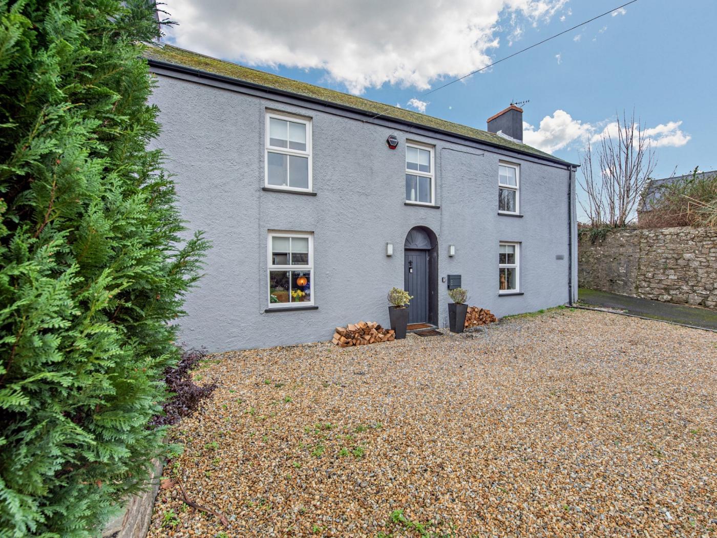 3 Bedroom Cottage in Tenby