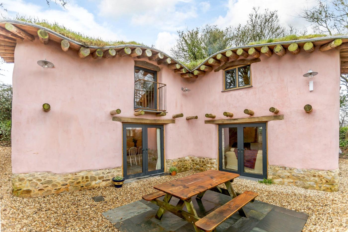 2 Bedroom Cottage in Kilmington