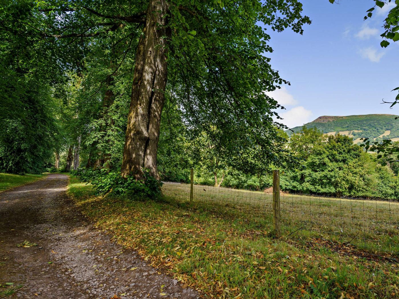 Property image 15 for HC47884