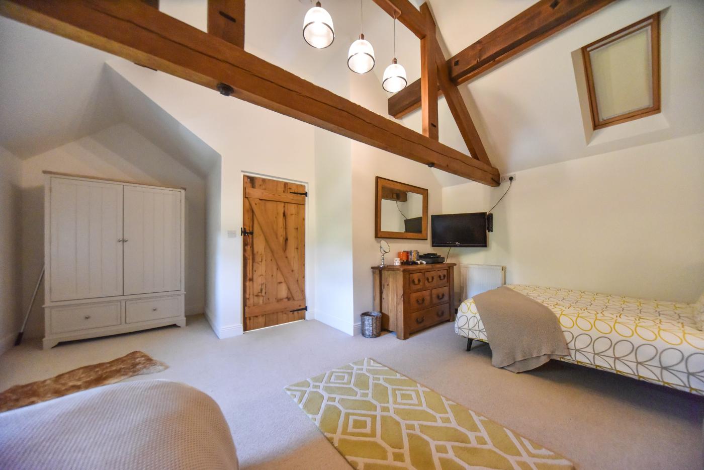 Property image 15 for HC273823