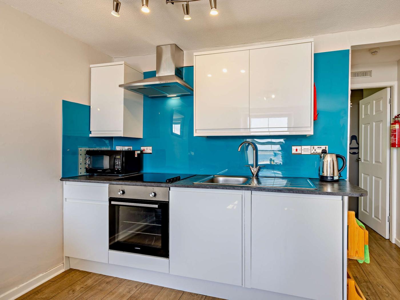 Property image 8 for HC86218