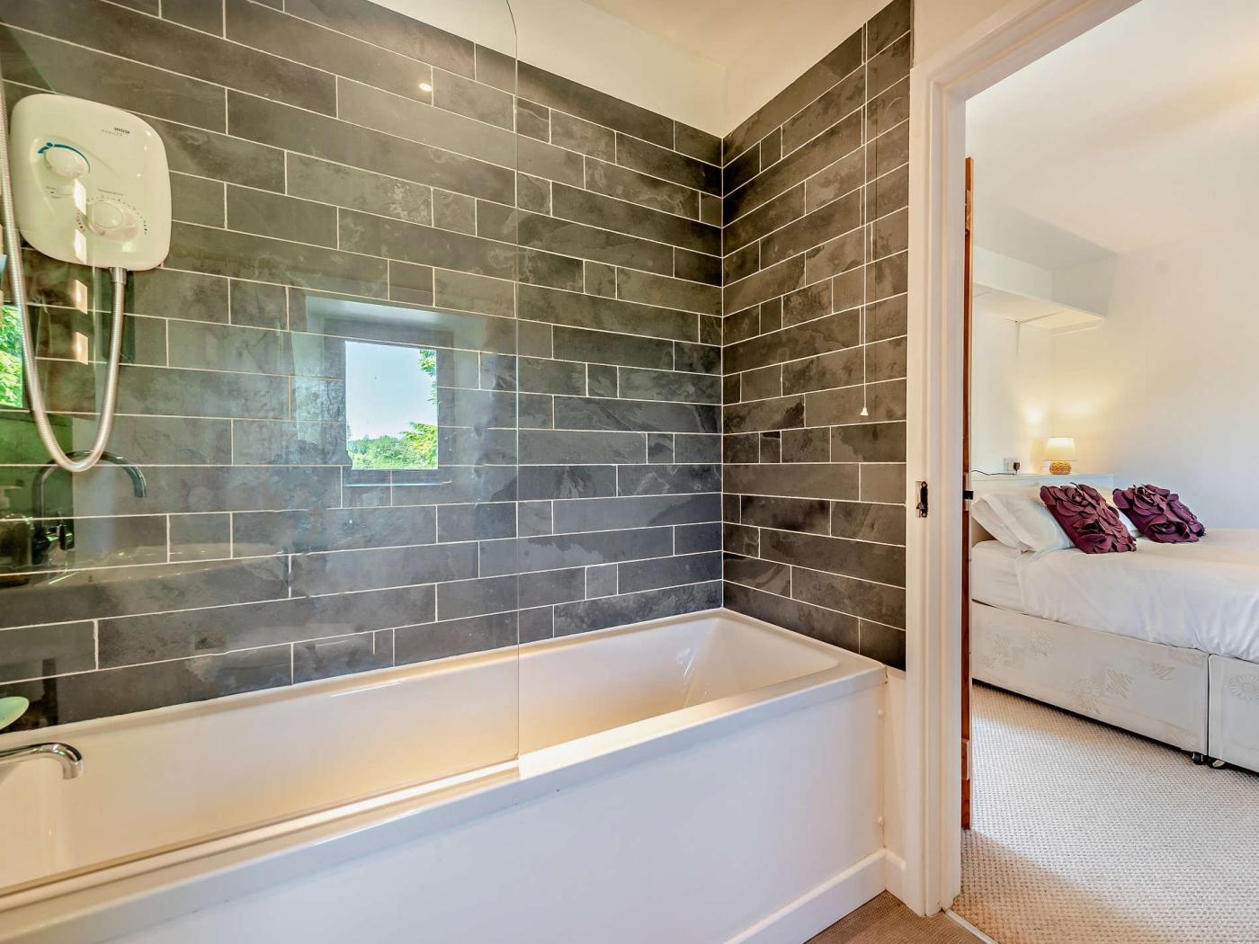 Property image 22 for HC55903