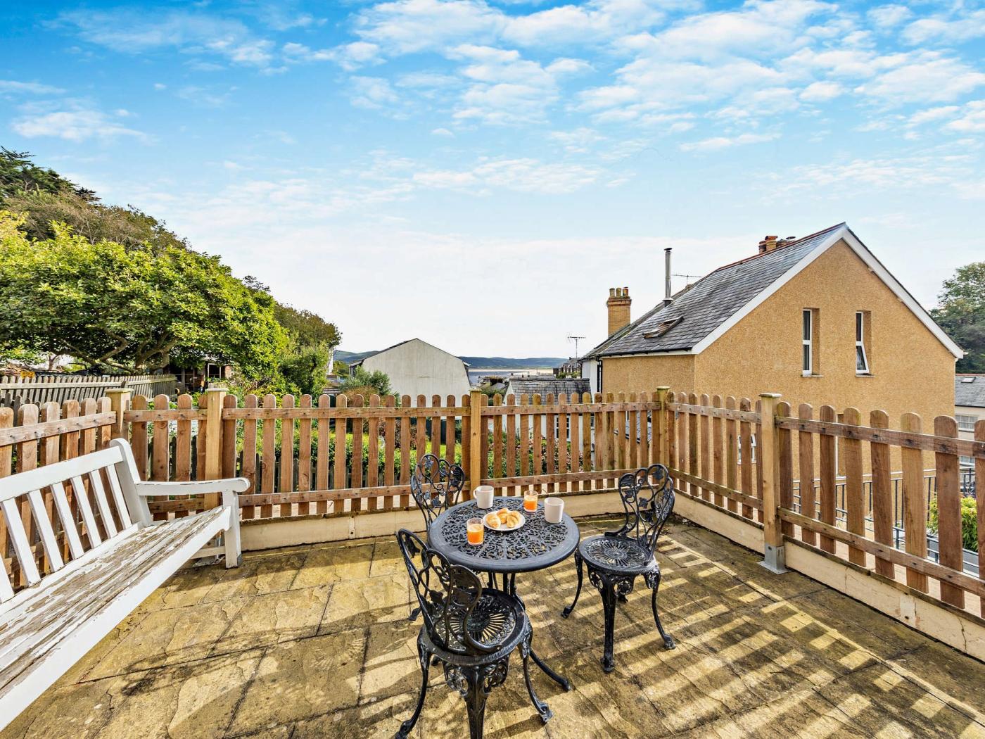 3 Bedroom Cottage in Aberdyfi
