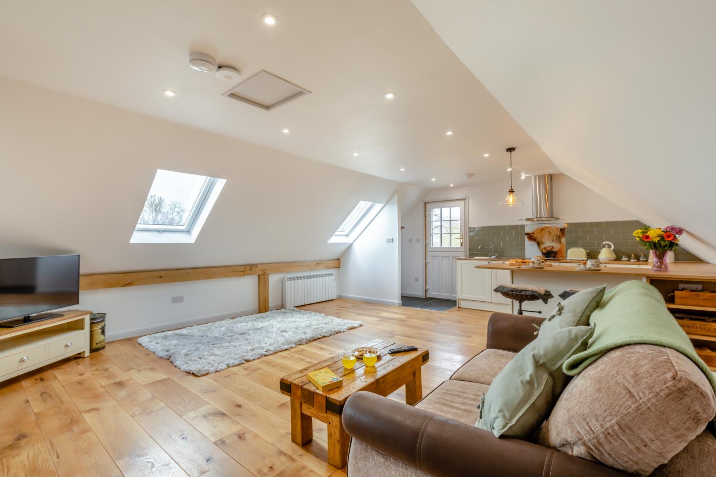 Property image 2 for HC278228