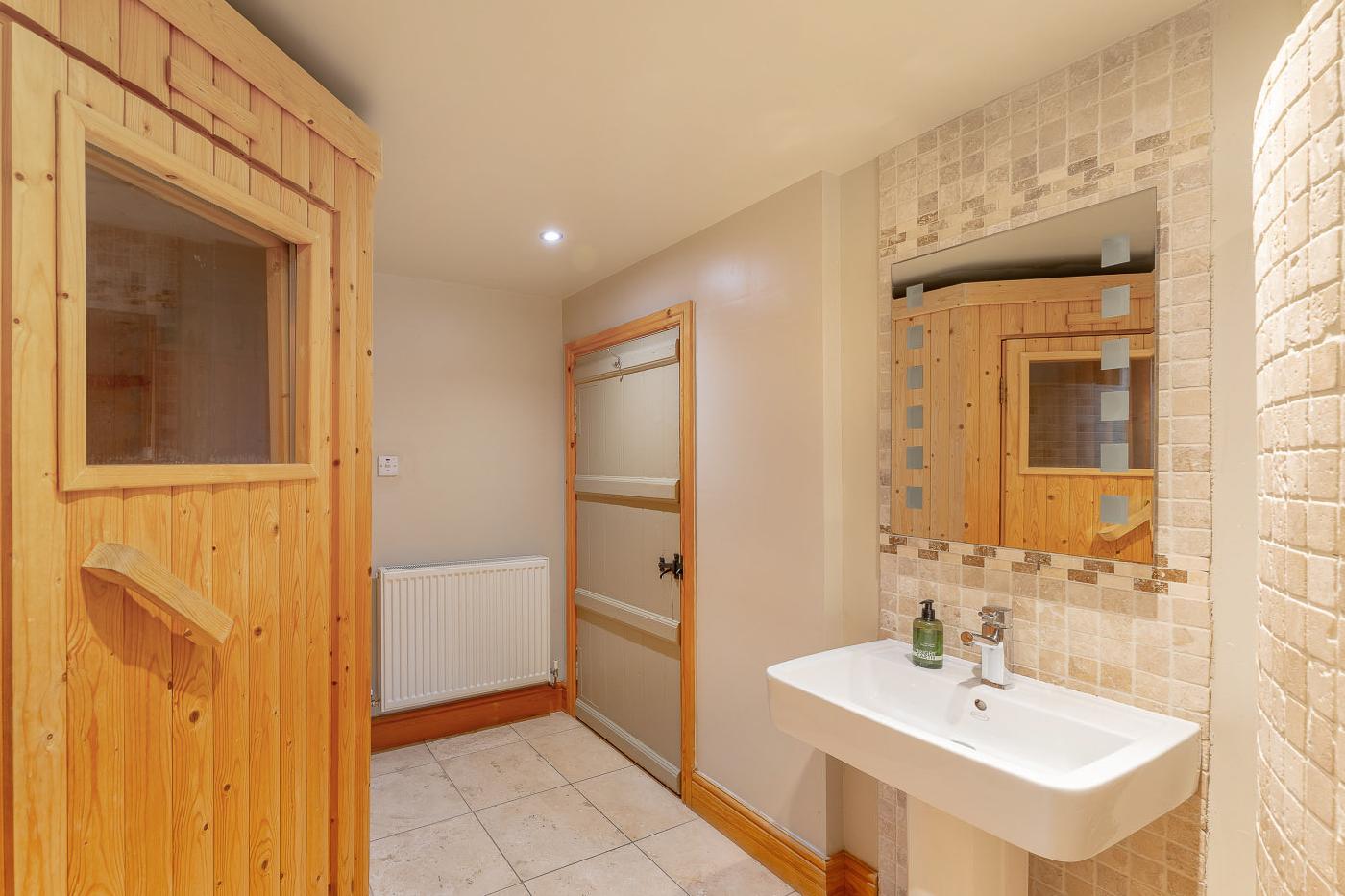 Property image 27 for HC285984