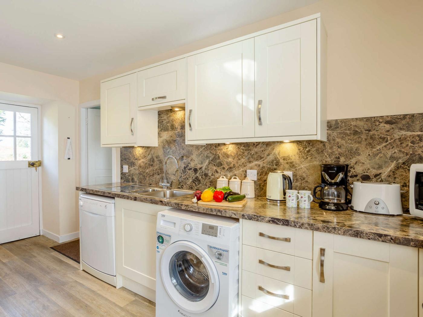 Property image 7 for HC76070