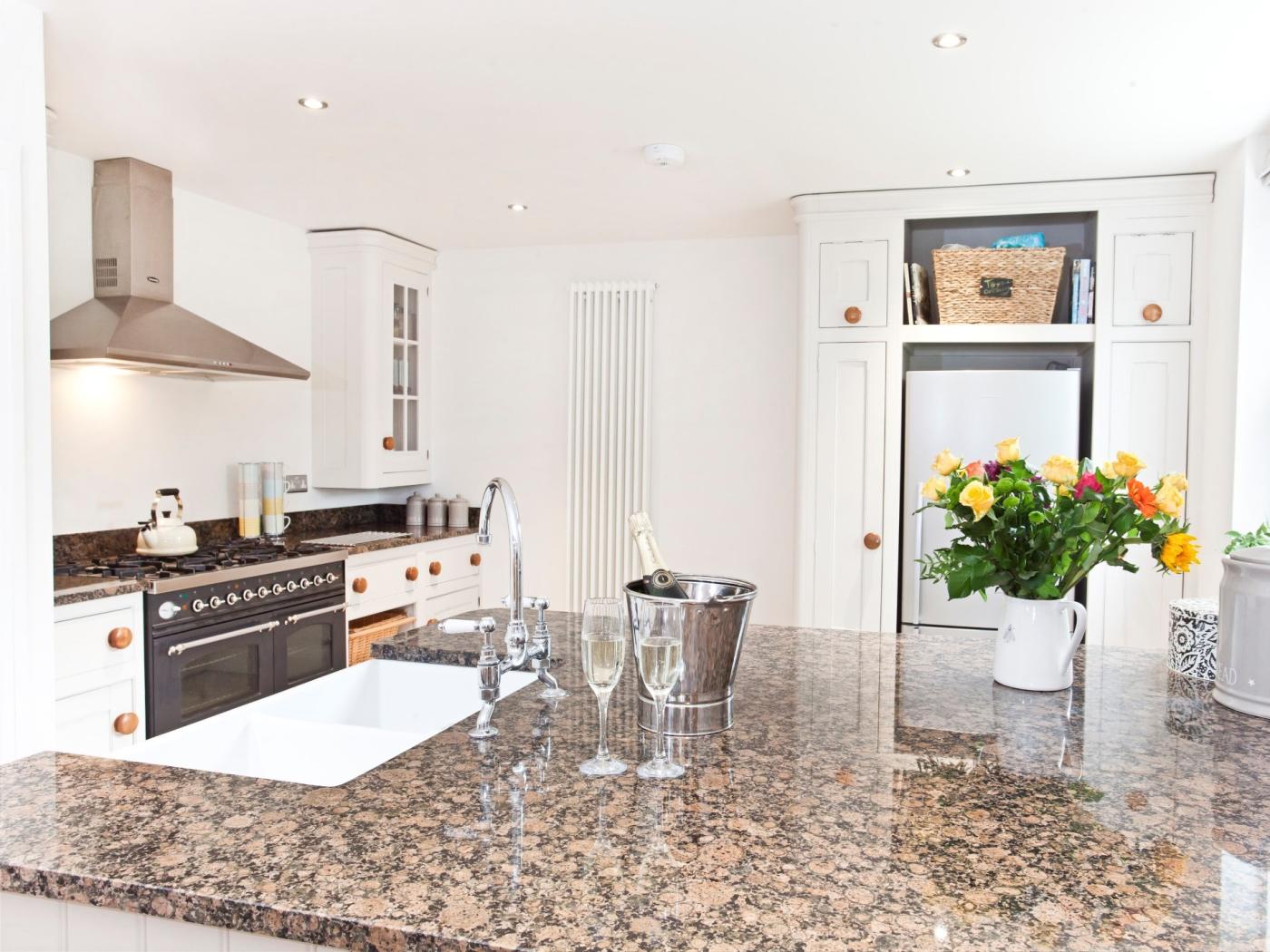 Property image 2 for HC73693