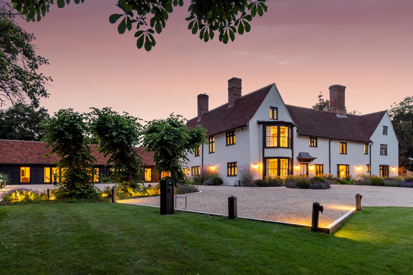 11 Bedroom Cottage in Stebbing
