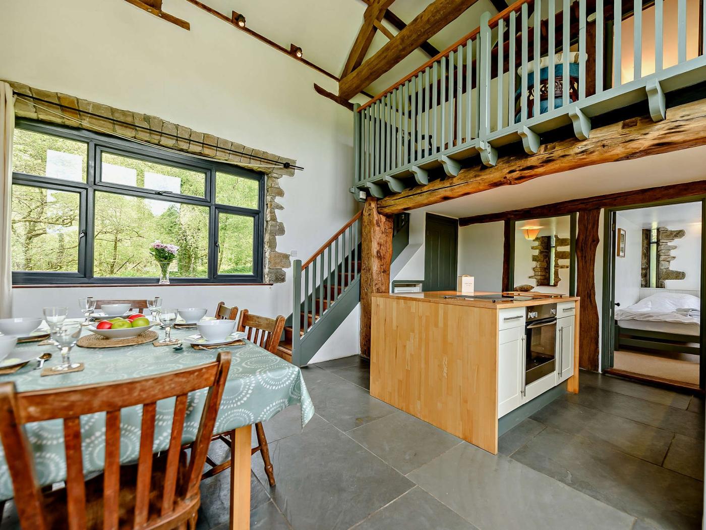 Property image 6 for HC79735
