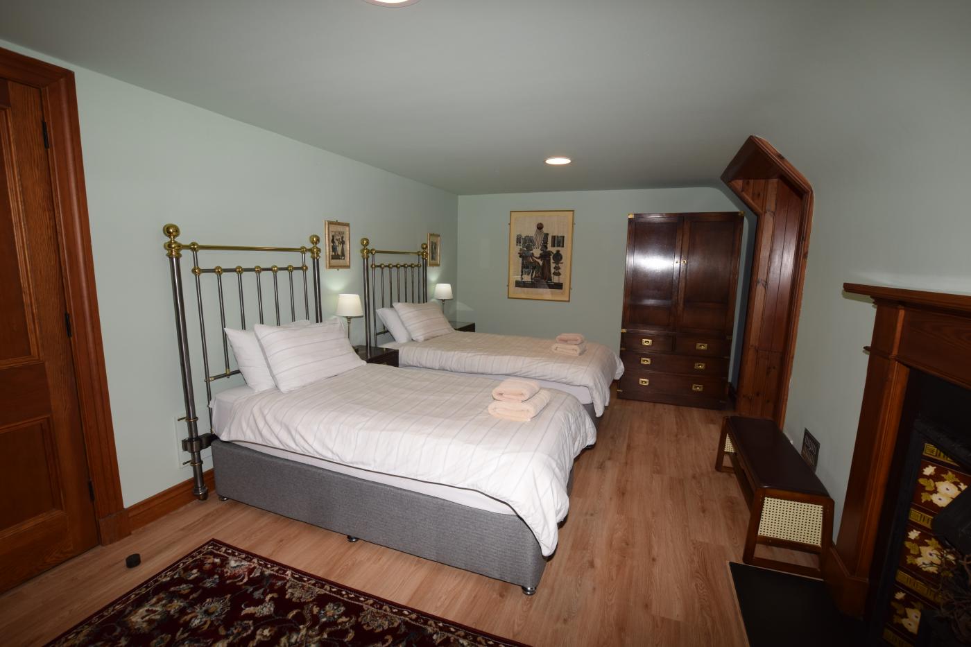 Property image 26 for HC76151