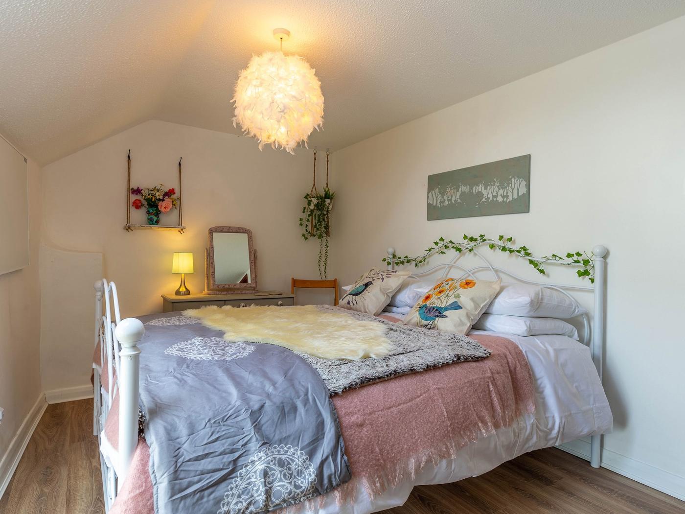 Property image 8 for HC78303