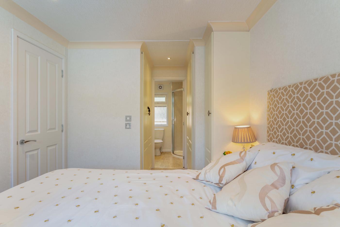Property image 29 for HC80373