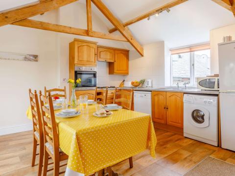 Holiday cottage, Berrynarbor (FCH86939)