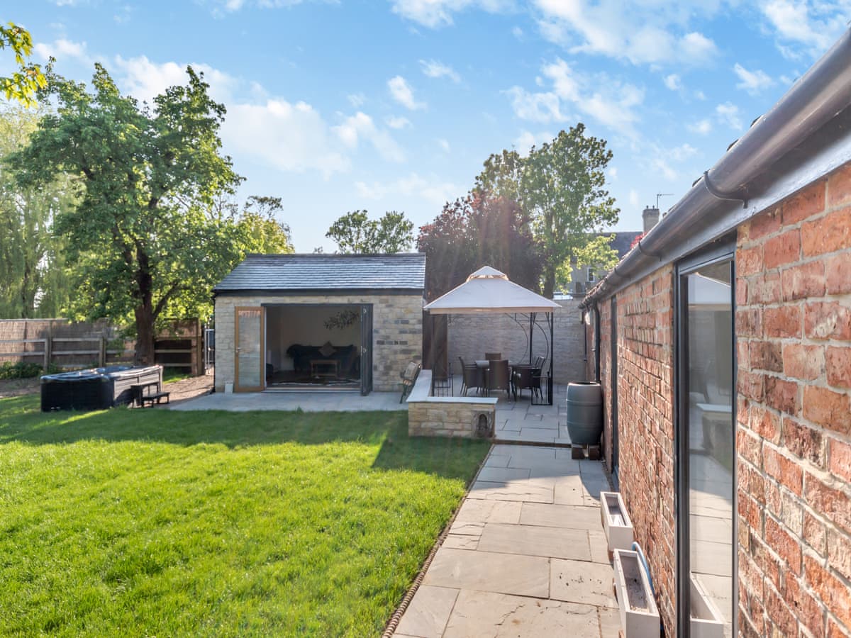 Property image 2 for HC292740