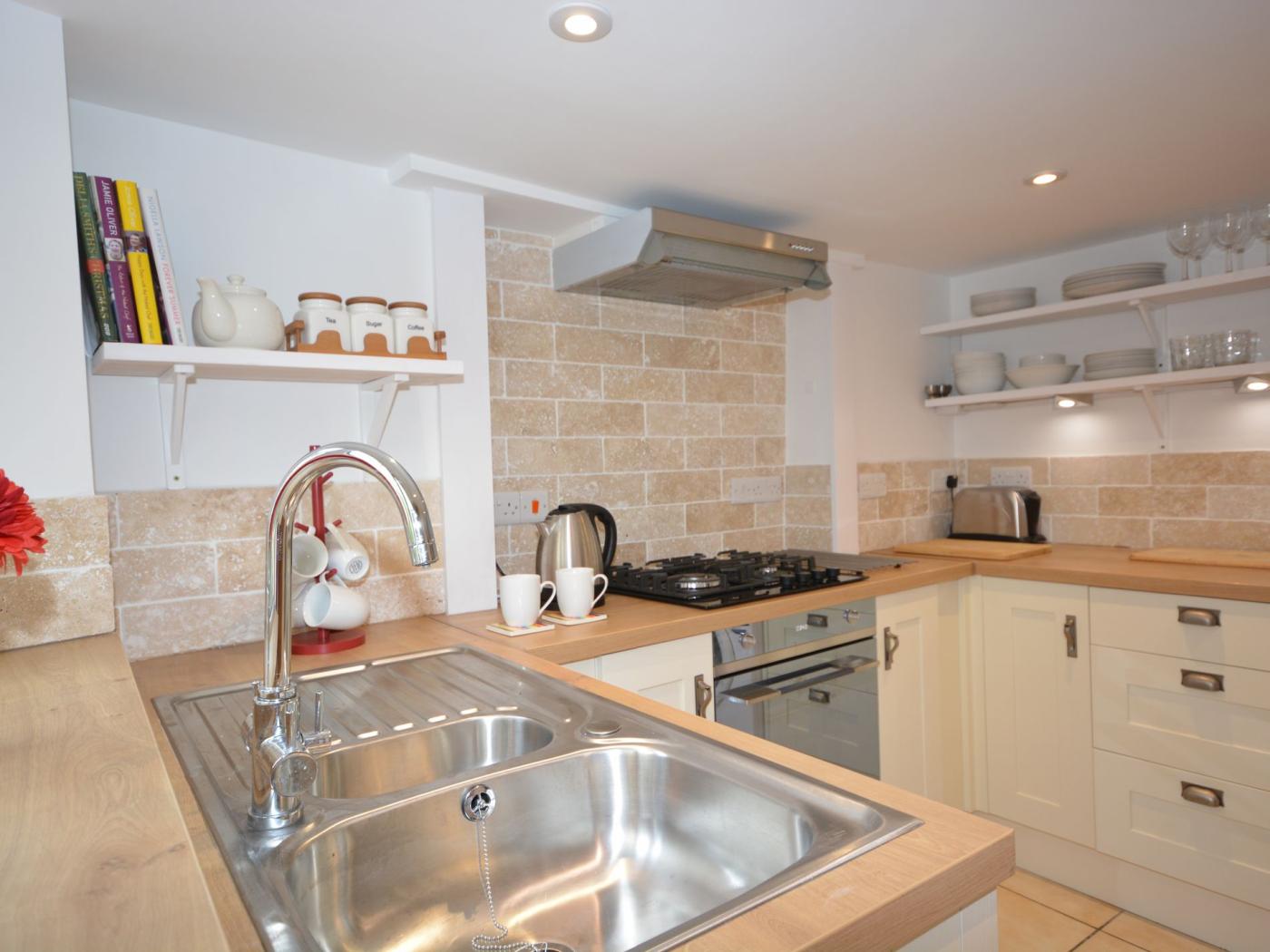 Property image 3 for HC4718