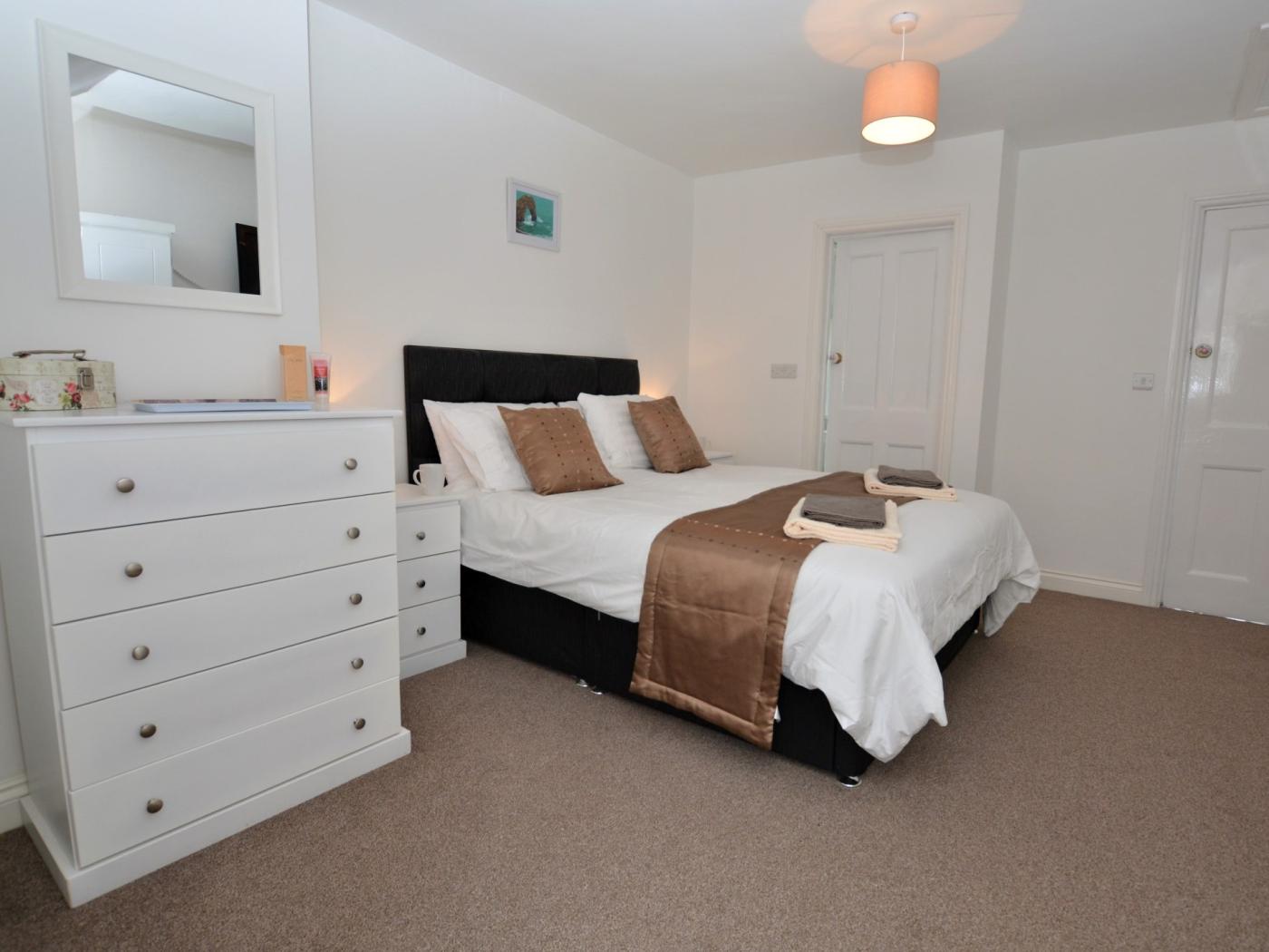 Property image 13 for HC49005