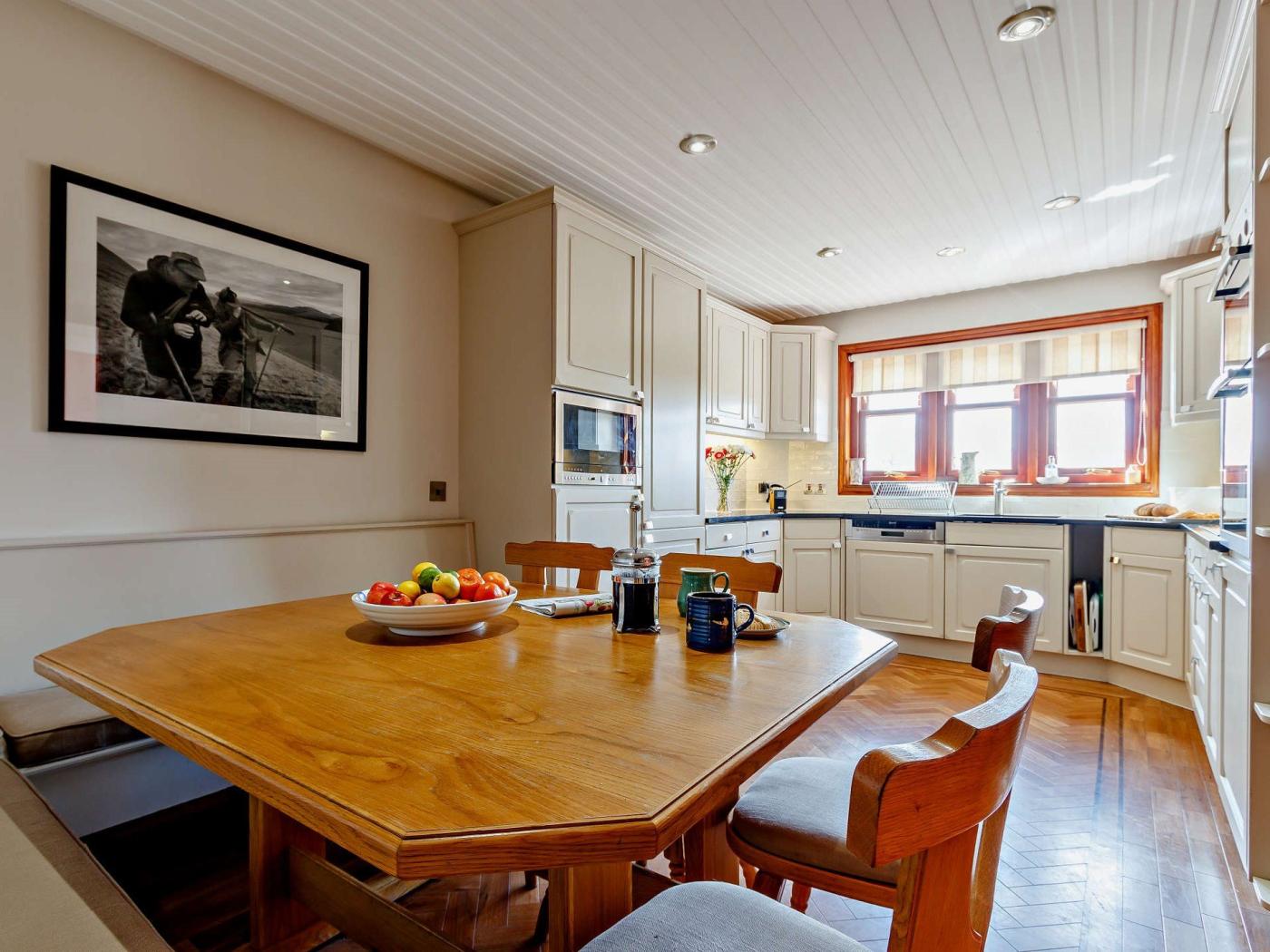 Property image 16 for HC76114