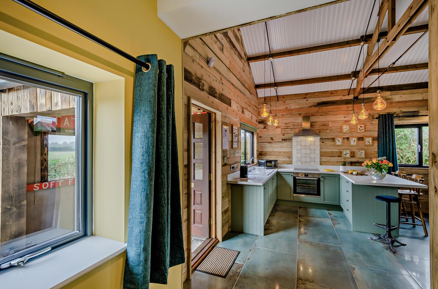 Property image 16 for HC280070
