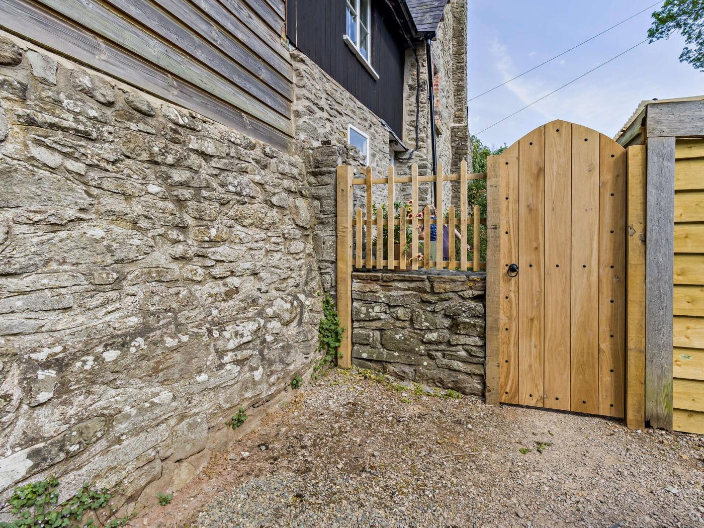 Property image 28 for HC78078