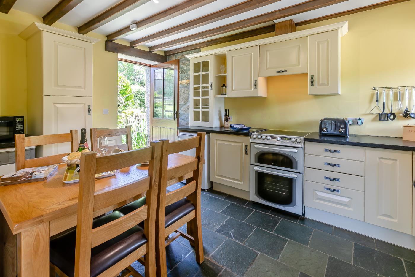 Property image 3 for HC5385