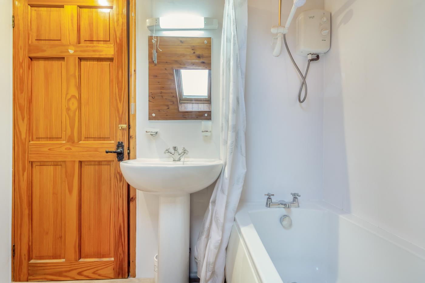 Property image 16 for HC264197