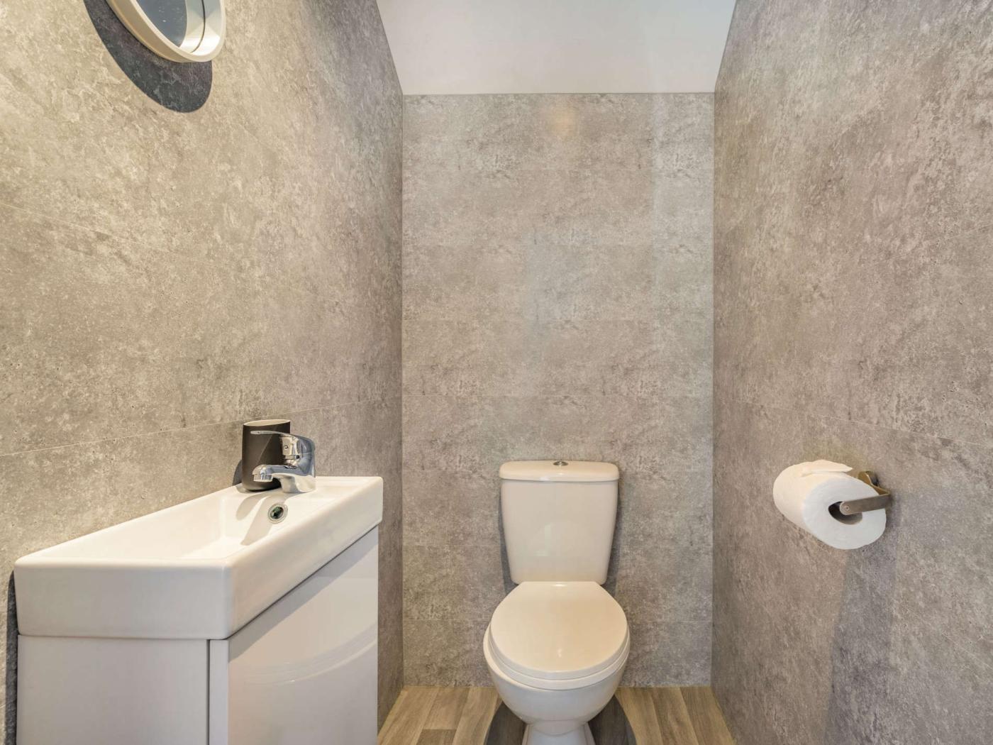 Property image 18 for HC76577