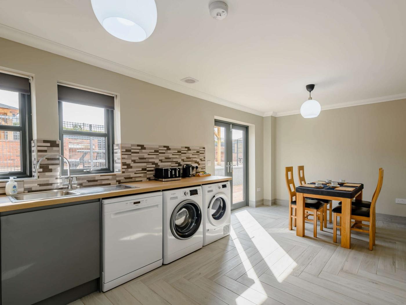 Property image 6 for HC88759
