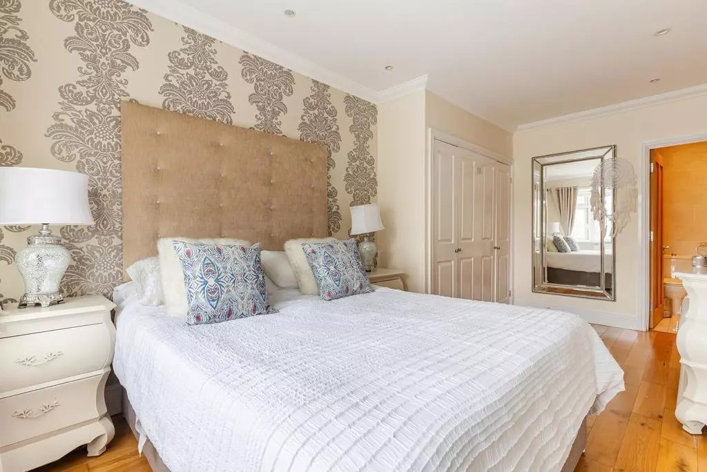 Property image 8 for HC296006
