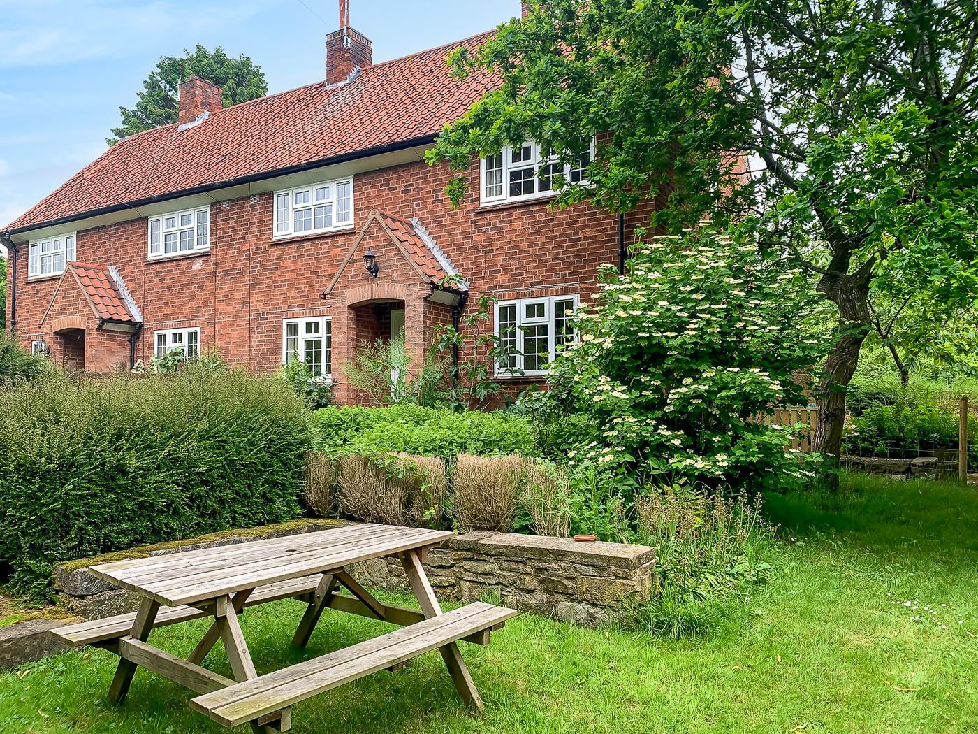 3 Bedroom Cottage in Southwell