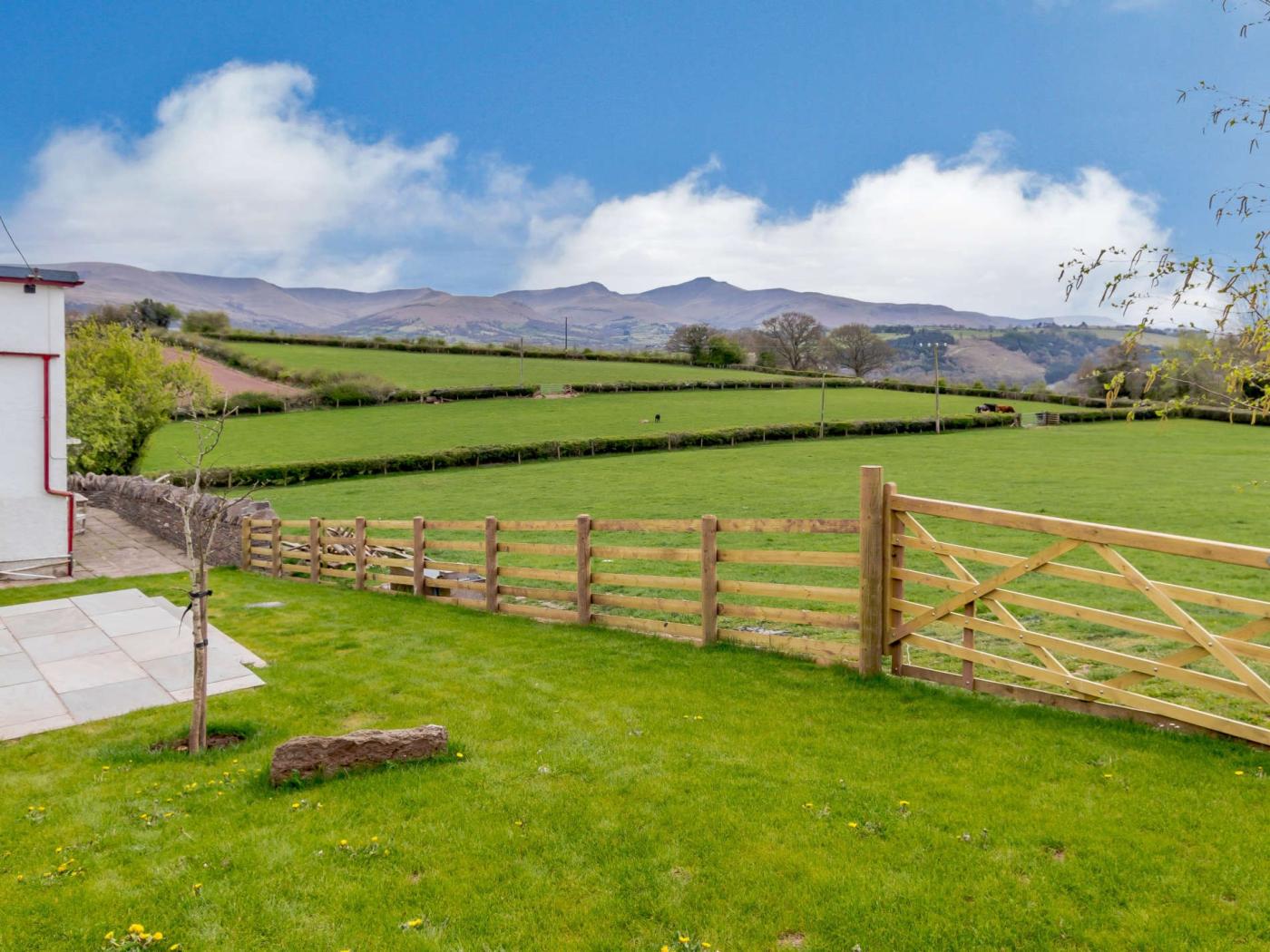Property image 26 for HC79885