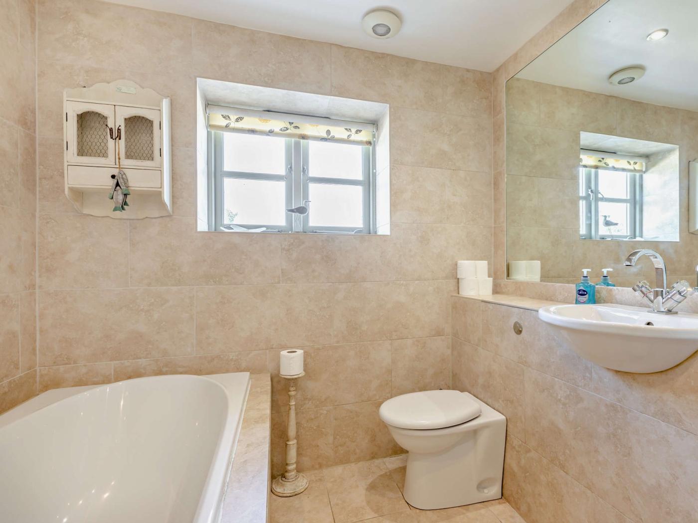 Property image 17 for HC7329