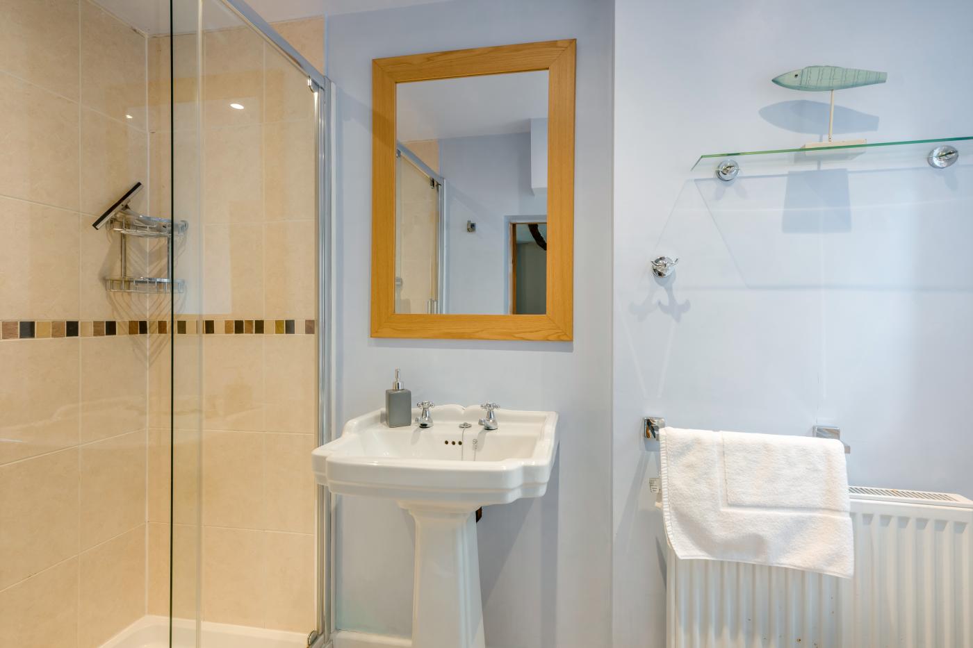 Property image 21 for HC268769