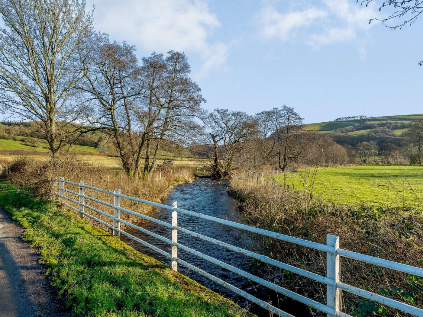 Property image 27 for HC83052