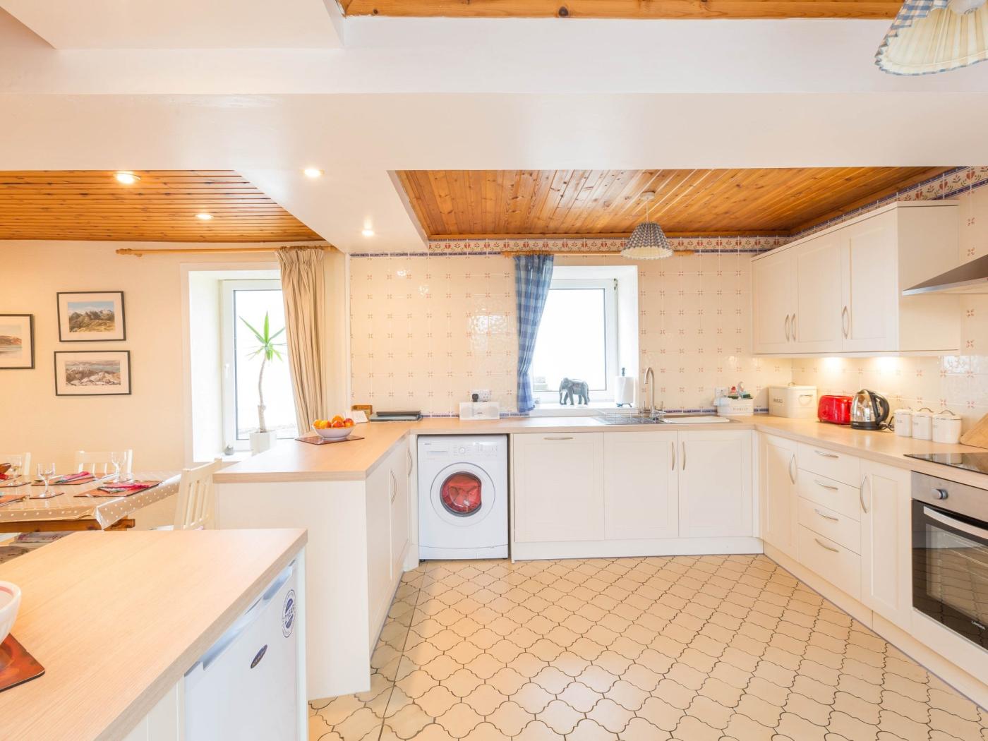 Property image 6 for HC76325