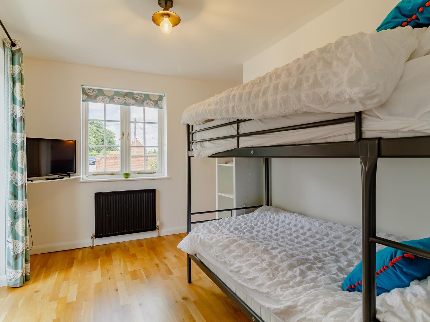 Property image 16 for HC88453
