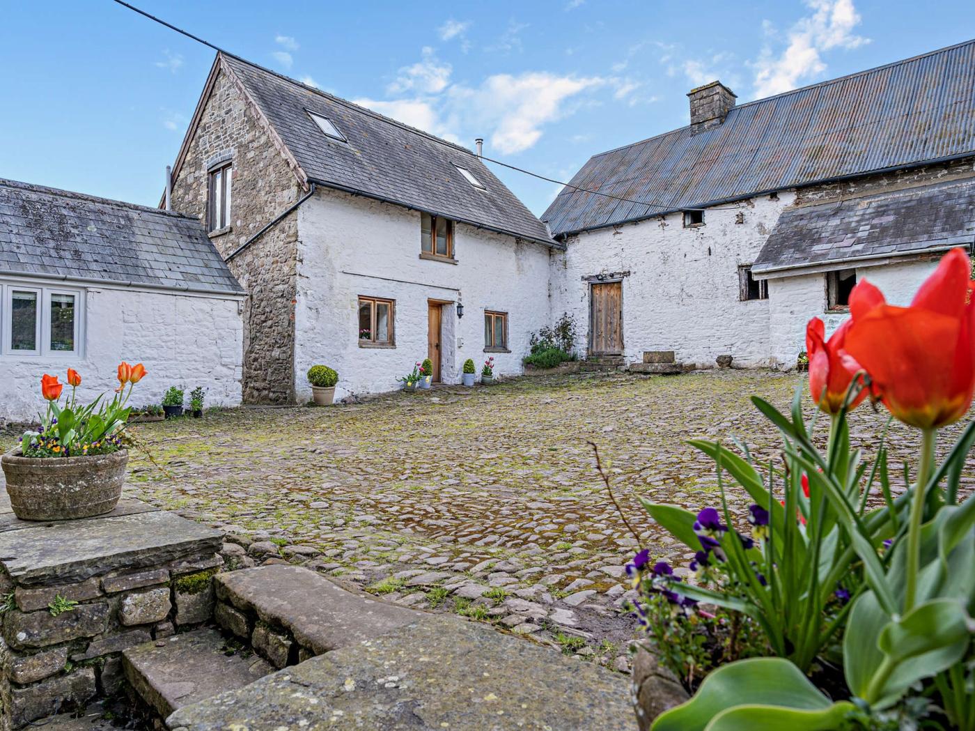 Property image 23 for HC73156