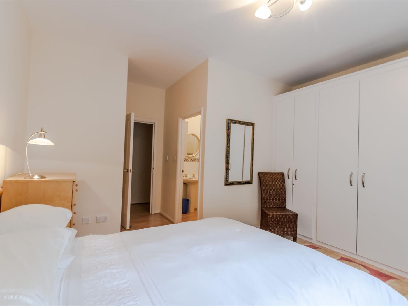 Property image 11 for HC86176